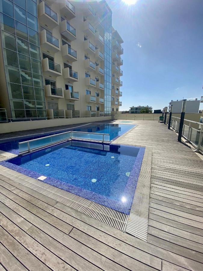 פונשל Concordia Apartment מראה חיצוני תמונה